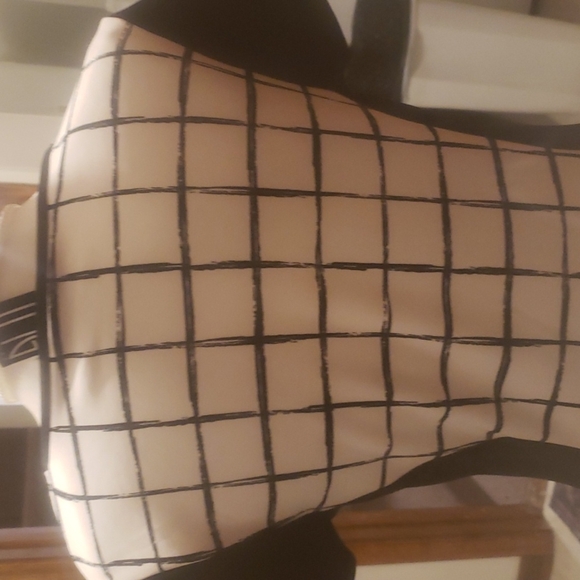 Dress - Picture 4 of 6